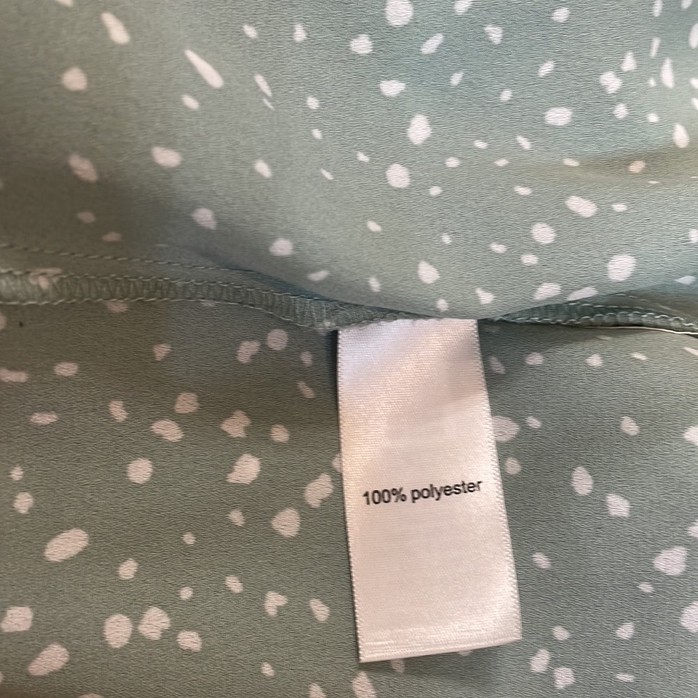 Maurice’s button up blouse - Picture 5 of 5